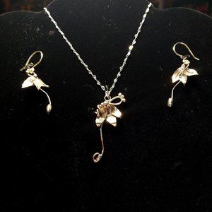 CCLHMHLLC Handcrafted Silversmith Jewellery Designs